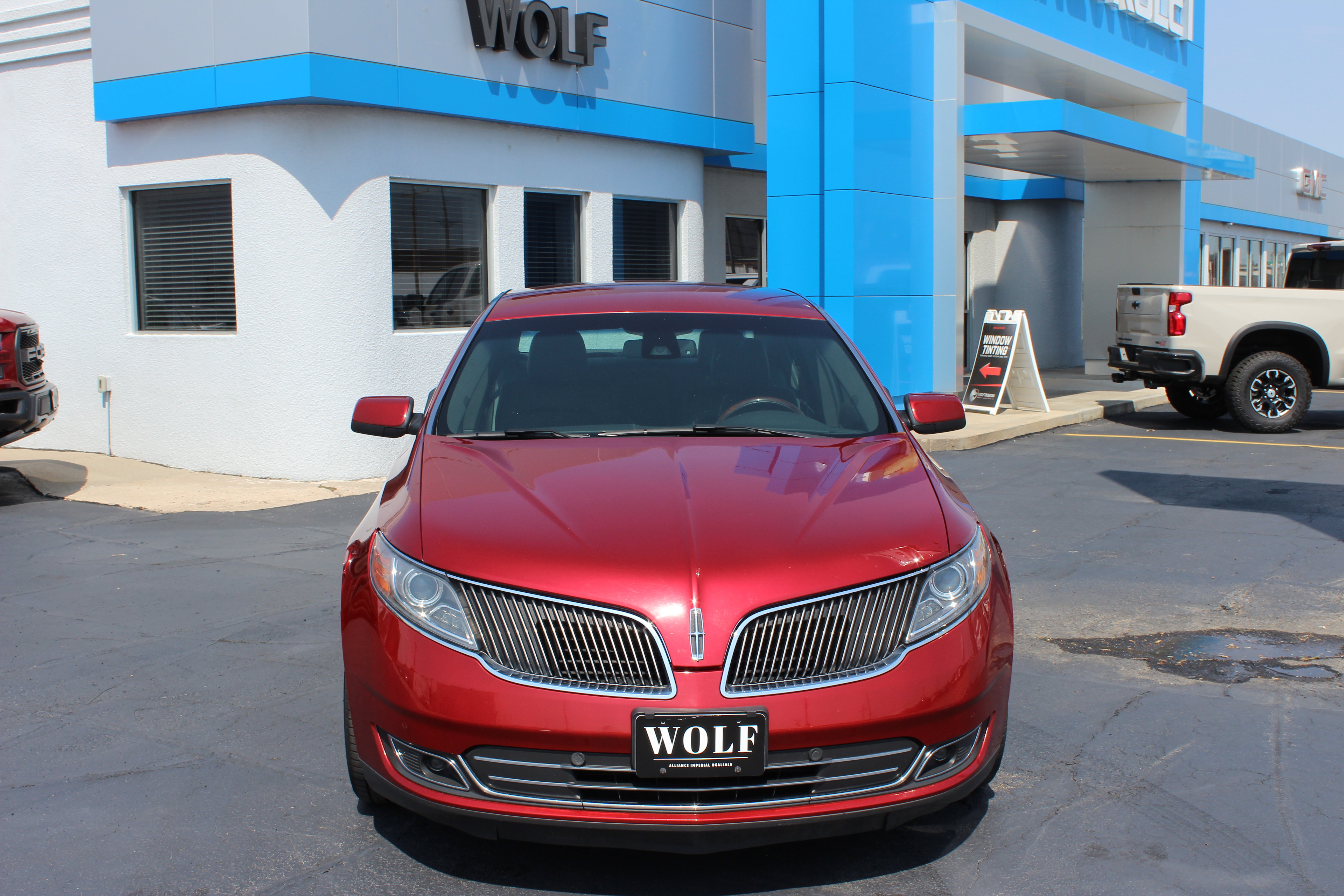 Used 2013 Lincoln MKS FWD image 7