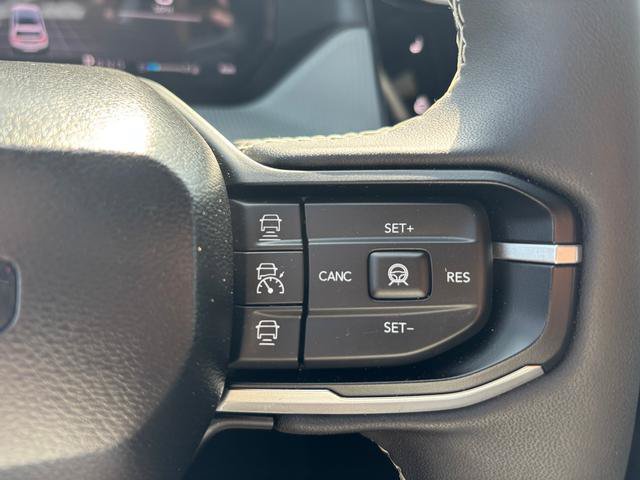Used 2026 Jeep Cherokee Limited AWD/4WD image 28