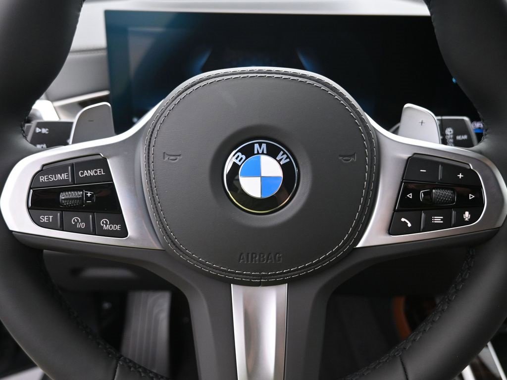 New 2026 BMW X7 xDrive40i w/ M Sport Package image 14