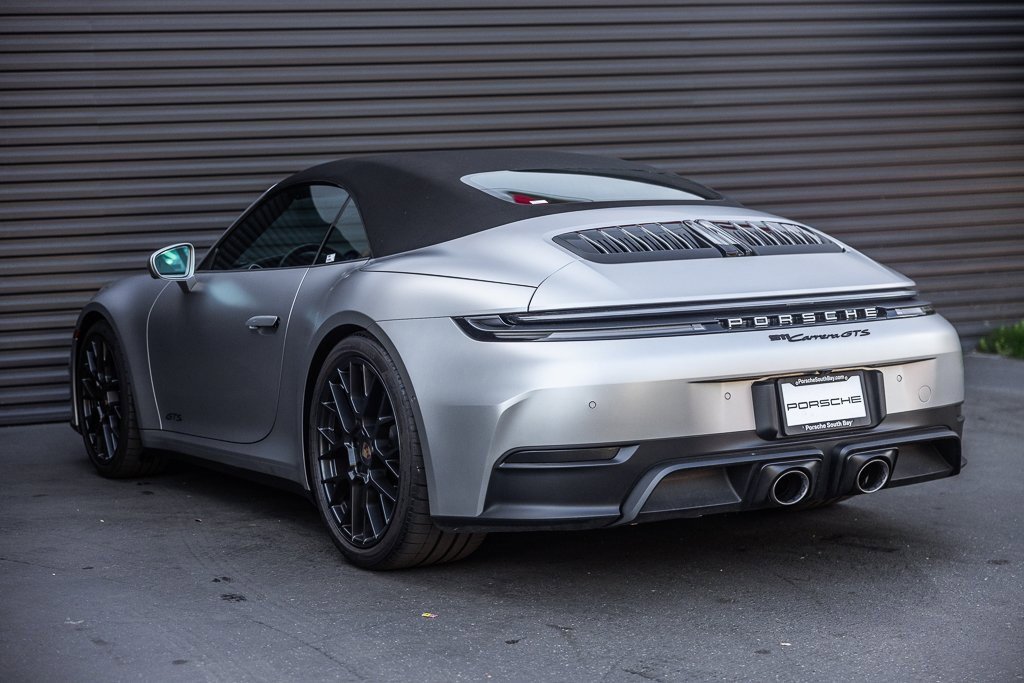 Used 2025 Porsche 911 Carrera GTS image 3