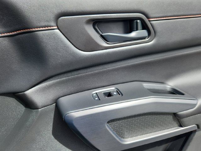 Certified 2026 Nissan Pathfinder Rock Creek AWD/4WD image 15