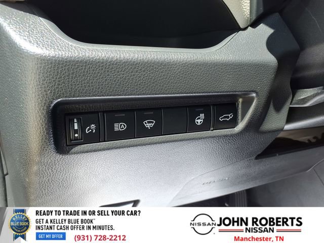 Used 2022 Toyota RAV4 XLE Premium image 29