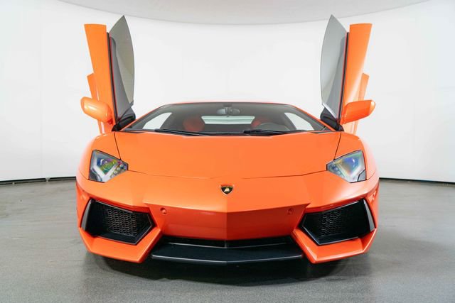 Used 2012 Lamborghini Aventador LP 700-4 AWD/4WD image 5