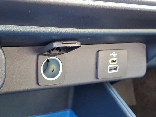 New 2025 Ford Maverick XLT w/ XLT Luxury Package image 16