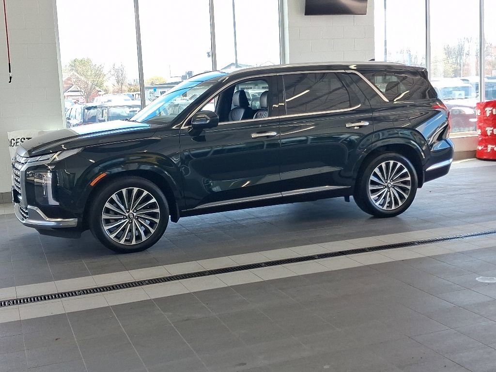 Used 2025 Hyundai Palisade Calligraphy AWD/4WD image 5