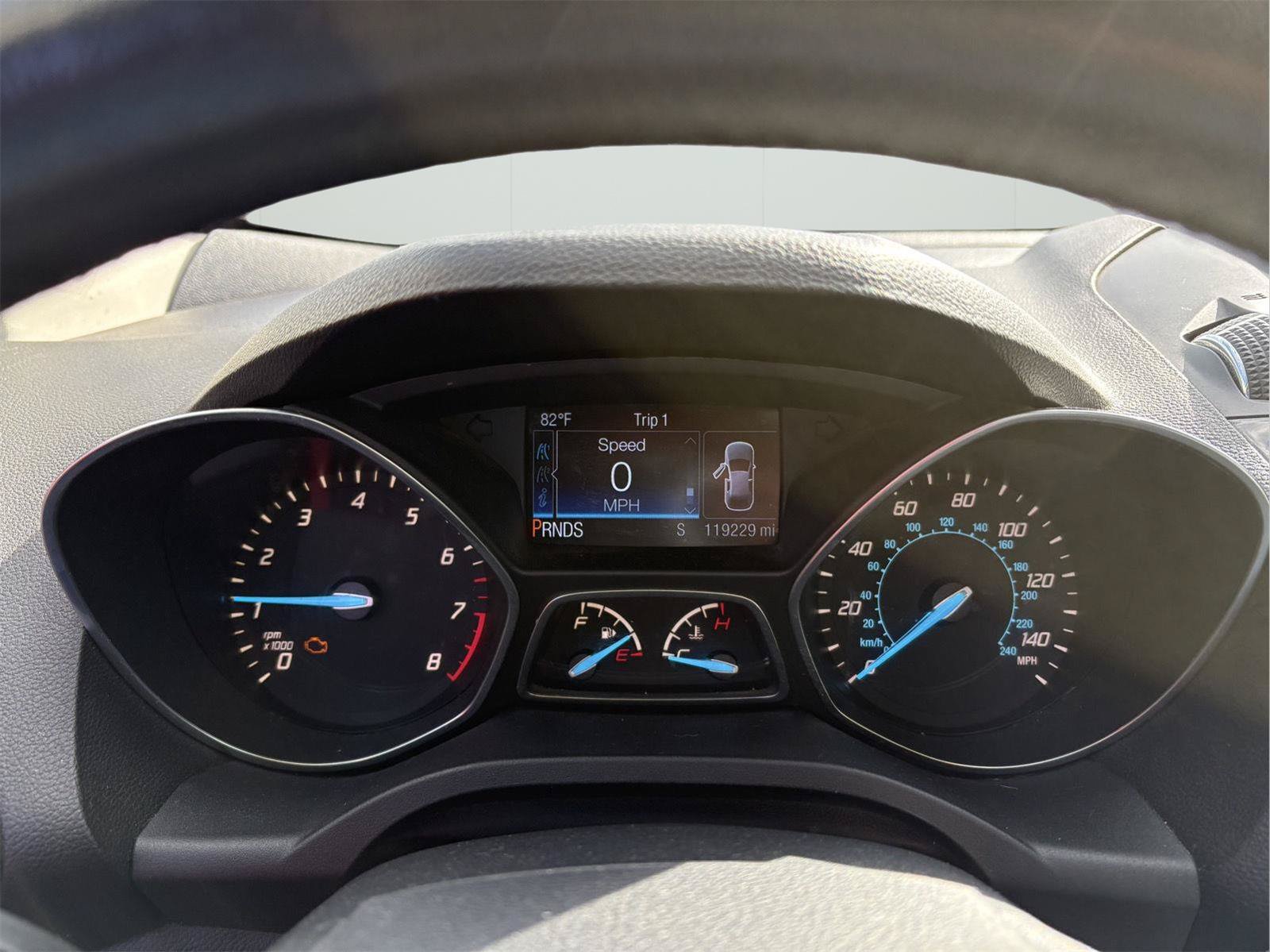 Used 2014 Ford Escape SE w/ Equipment Group 201A AWD/4WD image 6