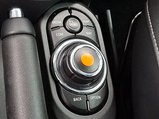 Used 2020 MINI Cooper S FWD image 26