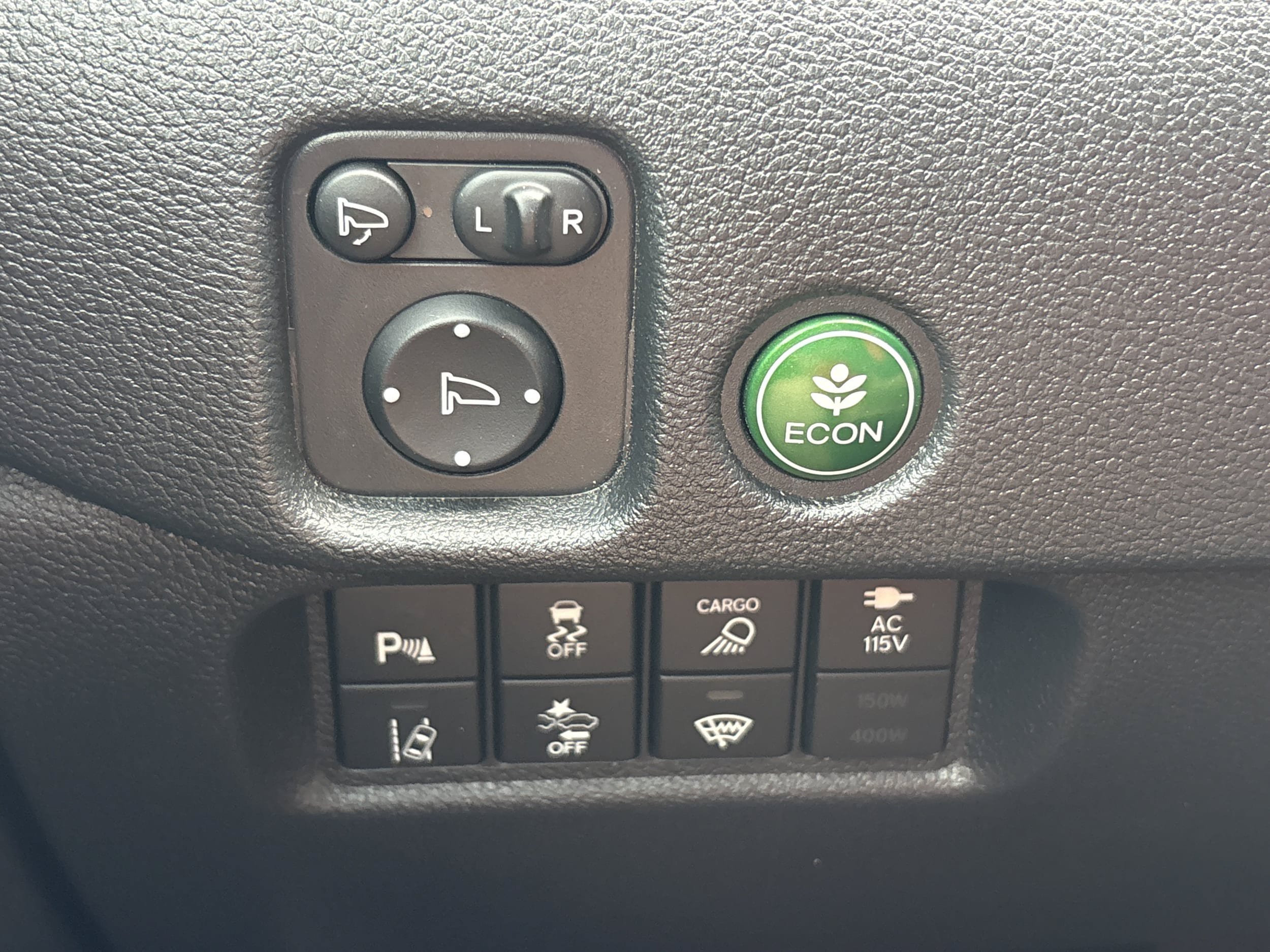 Used 2025 Honda Ridgeline Black Edition image 12