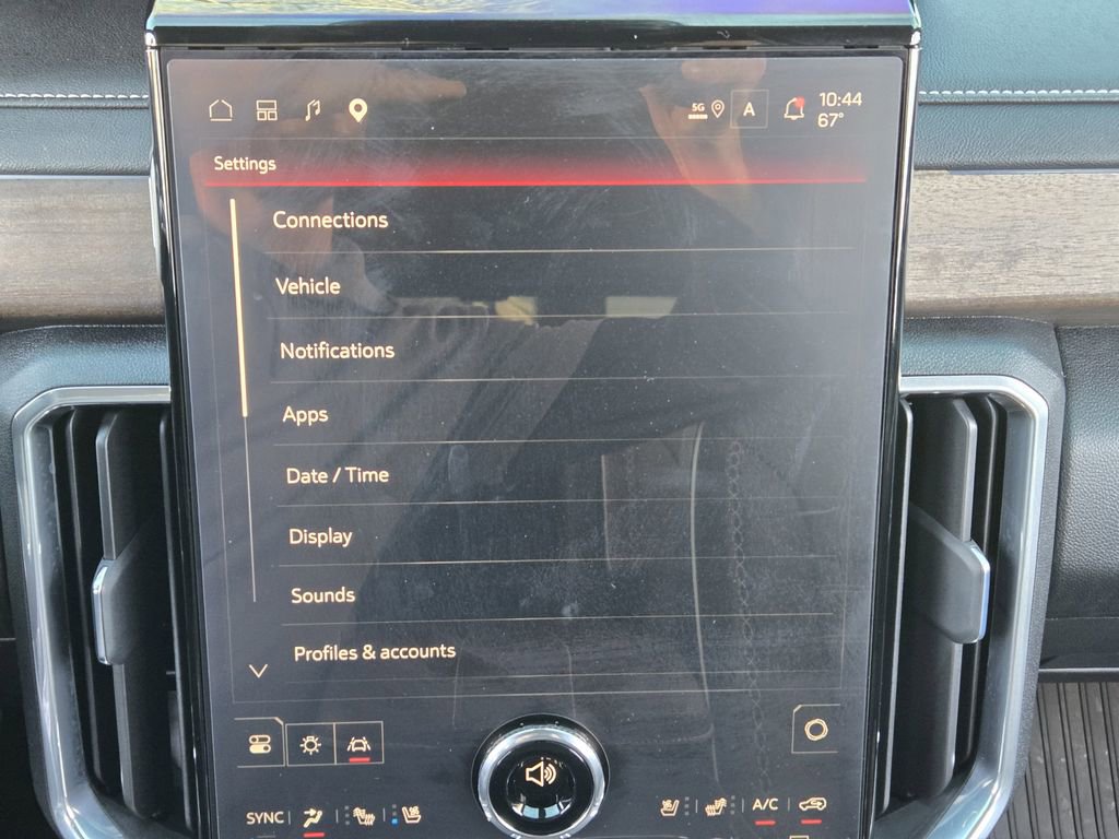 Used 2026 GMC Acadia Denali Ultimate w/ LPO, Floor Liner Package image 14