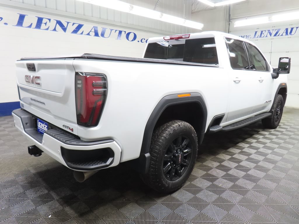 Used 2026 GMC Sierra 2500 AT4 w/ AT4 Premium Plus Package AWD/4WD image 5