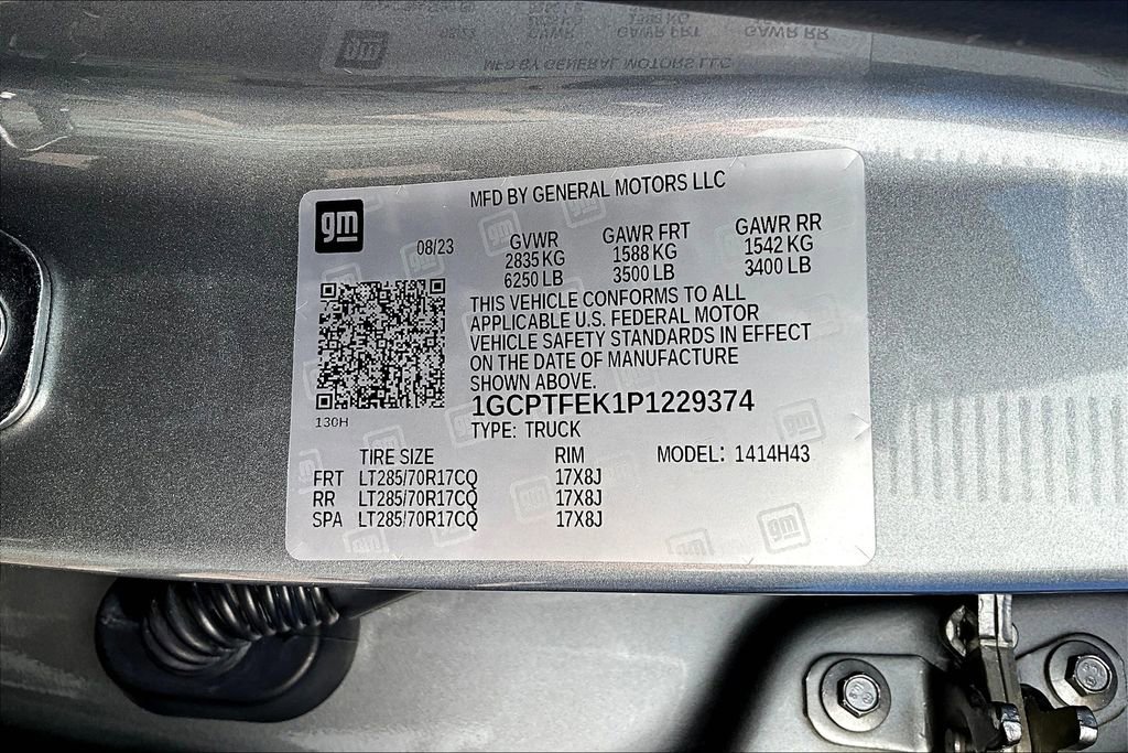 Used 2023 Chevrolet Colorado ZR2 w/ ZR2 Convenience Package III image 36