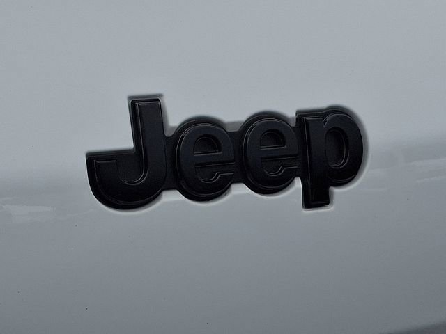 Used 2024 Jeep Grand Cherokee L Summit image 30