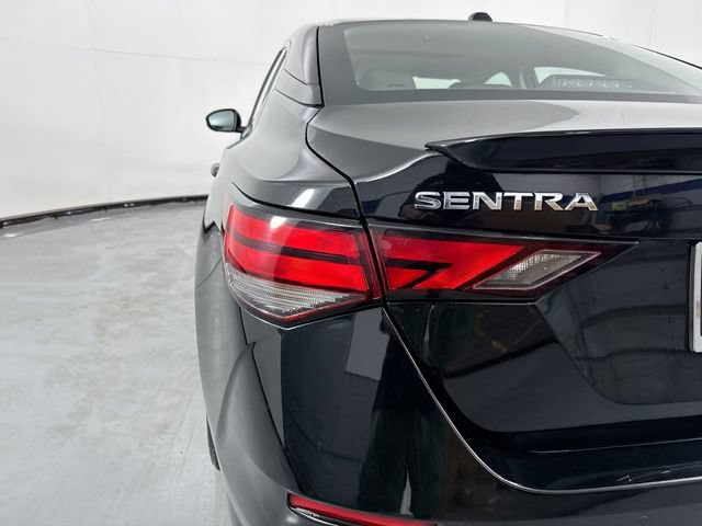 Used 2021 Nissan Sentra SR w/ SR Premium Package FWD image 30