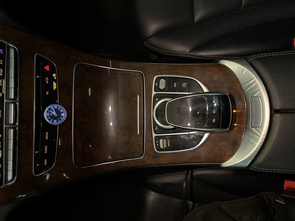 Used 2015 Mercedes-Benz C 300 4MATIC Sedan image 37