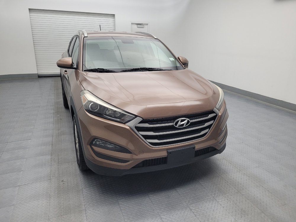 Used 2017 Hyundai Tucson SE w/ SE Popular Package 02 AWD/4WD image 14