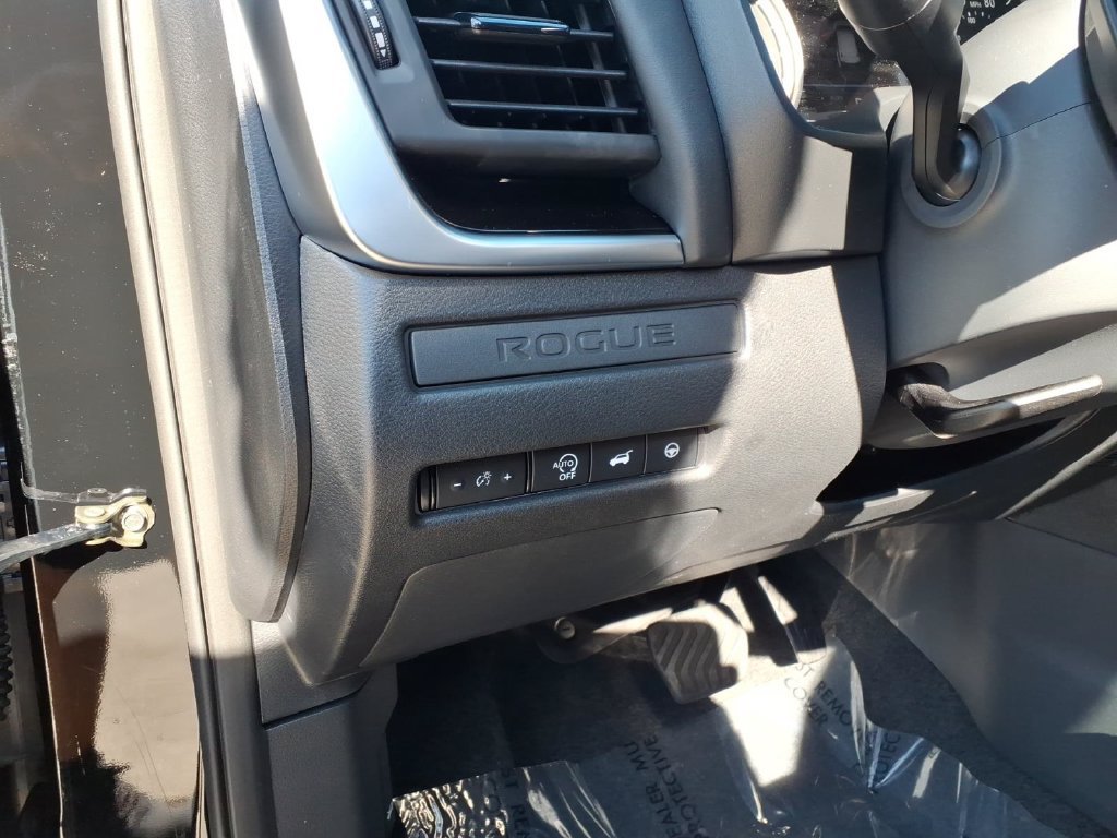 New 2027 Nissan Rogue SV w/ Rock Creek Premium Package AWD/4WD image 20