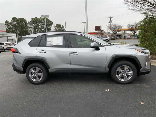 New 2025 Toyota RAV4 XLE image 9