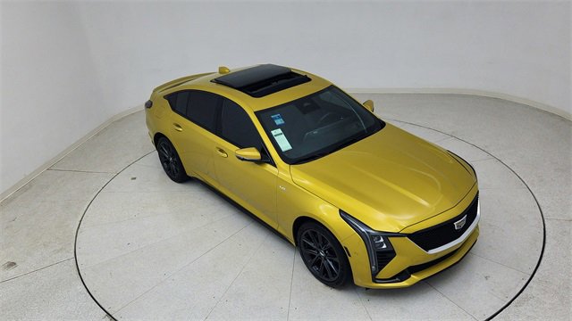 Used 2025 Cadillac CT5 V w/ Technology Package image 75