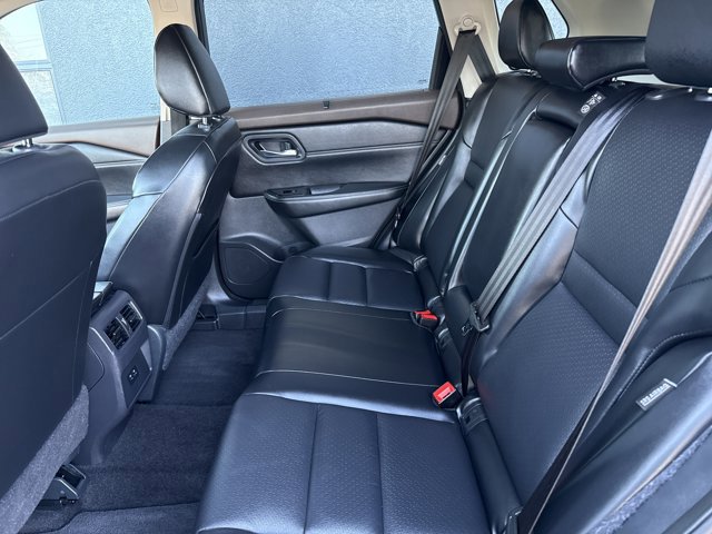 Certified 2023 Nissan Rogue SV w/ SV Premium Package image 6