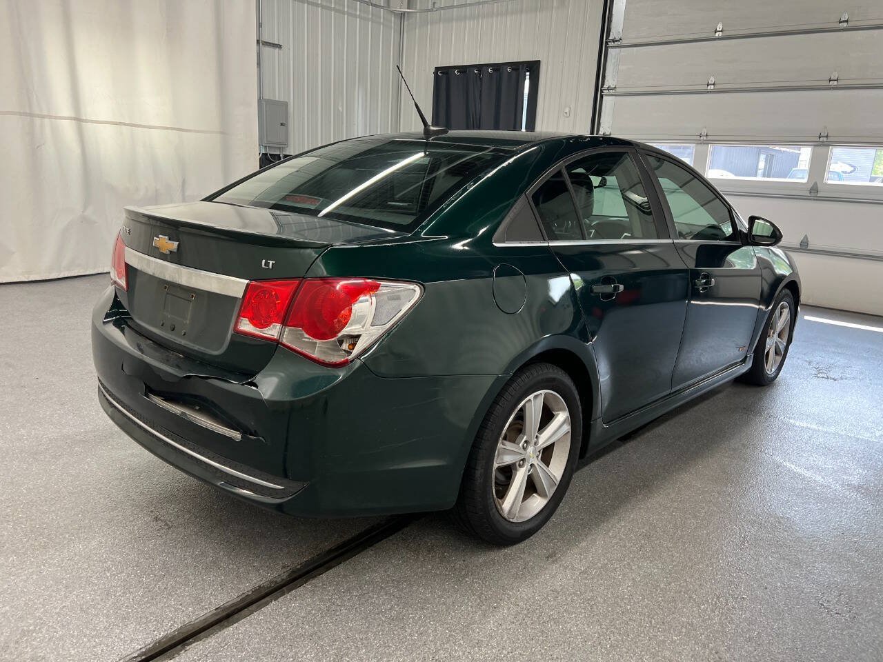 Used 2014 Chevrolet Cruze LT w/ RS Package FWD image 4