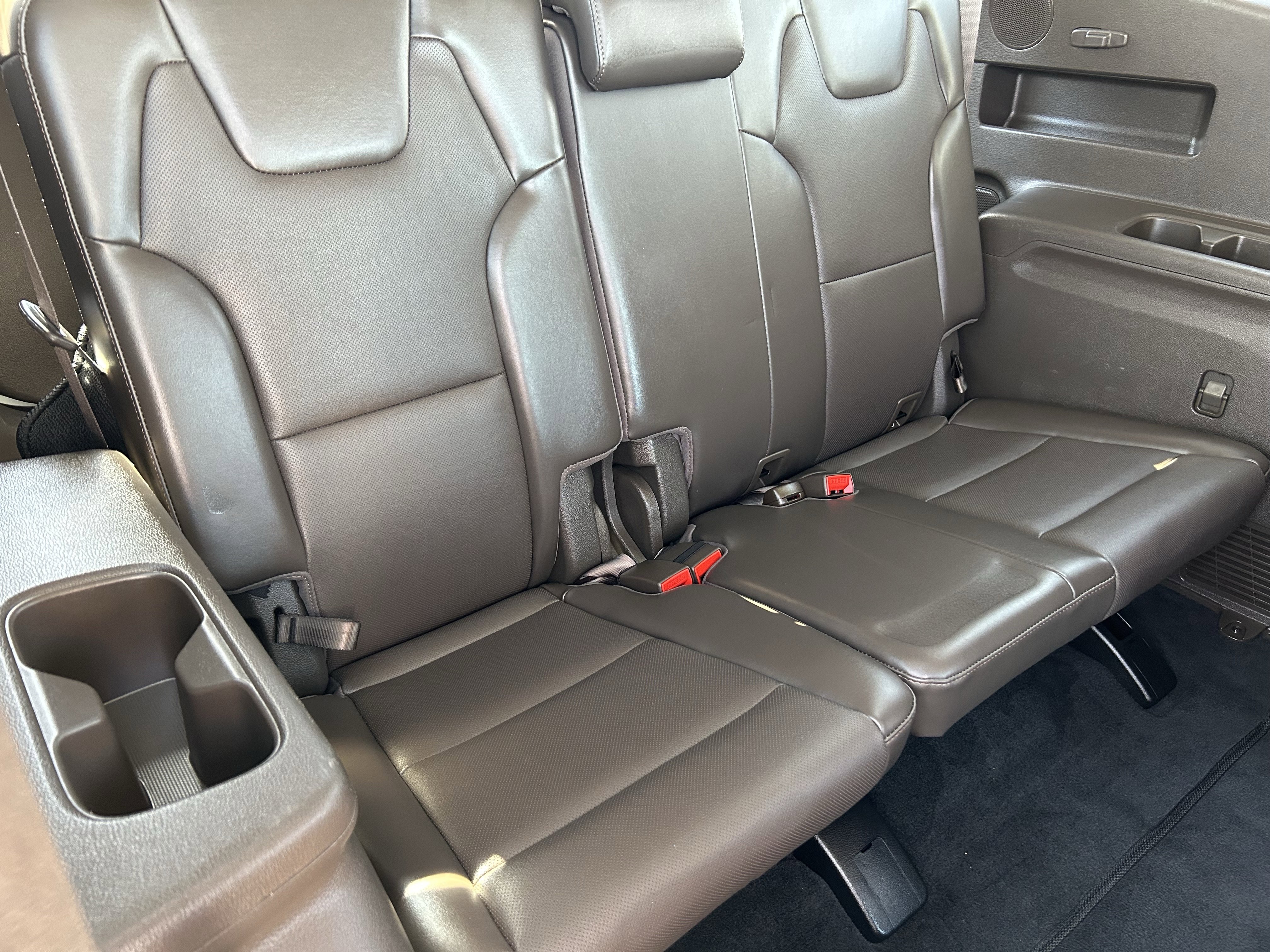 Used 2021 Kia Telluride SX w/ Nightfall Edition Package image 16