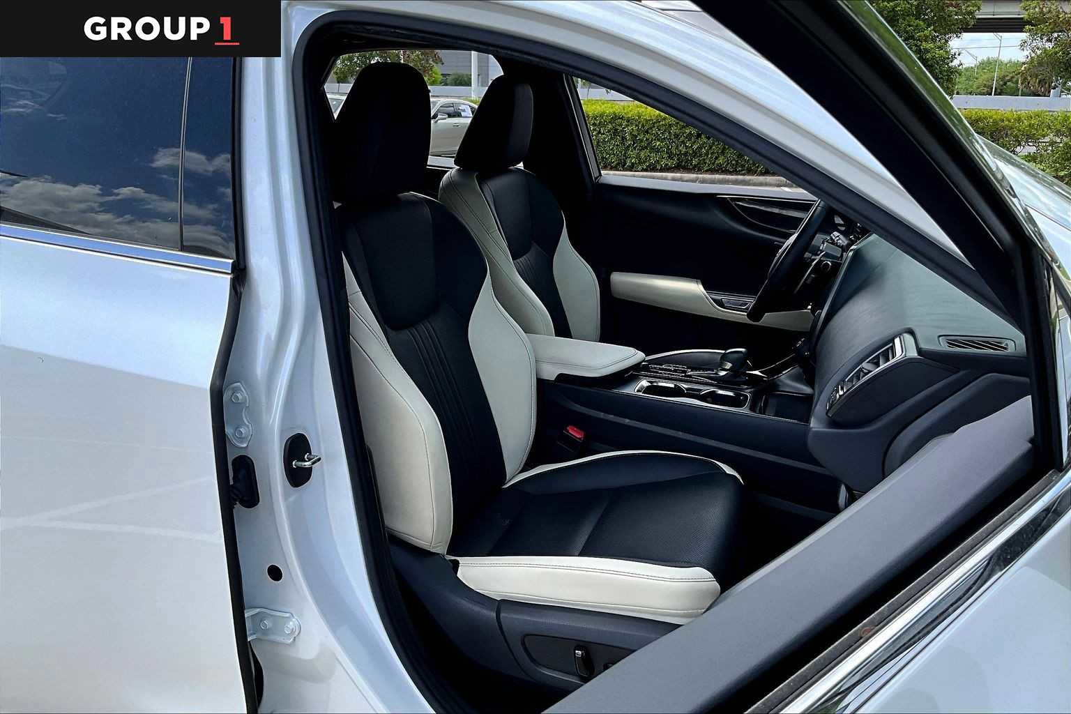 Used 2023 Lexus NX 350 AWD image 8