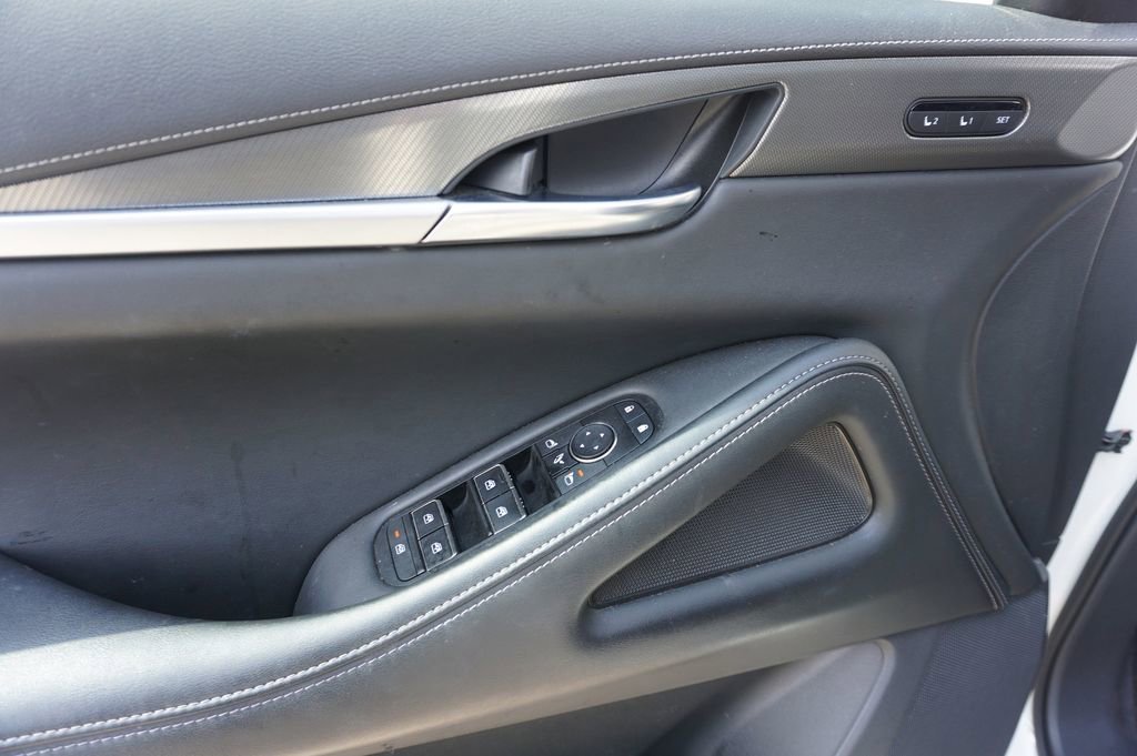 Used 2023 INFINITI QX60 Luxe image 4