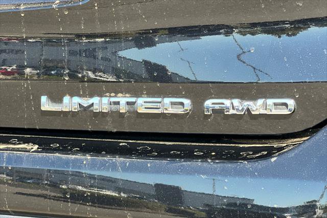 Certified 2021 Toyota Highlander Limited AWD/4WD image 35