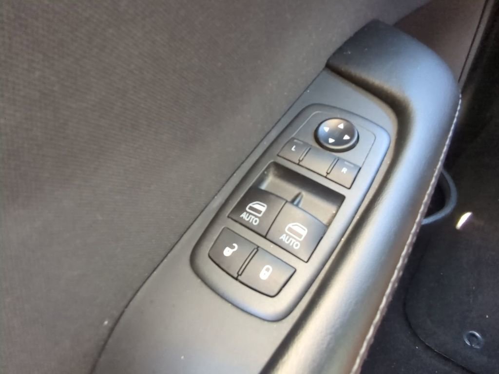 Used 2020 Dodge Challenger SXT w/ Blacktop Package image 28