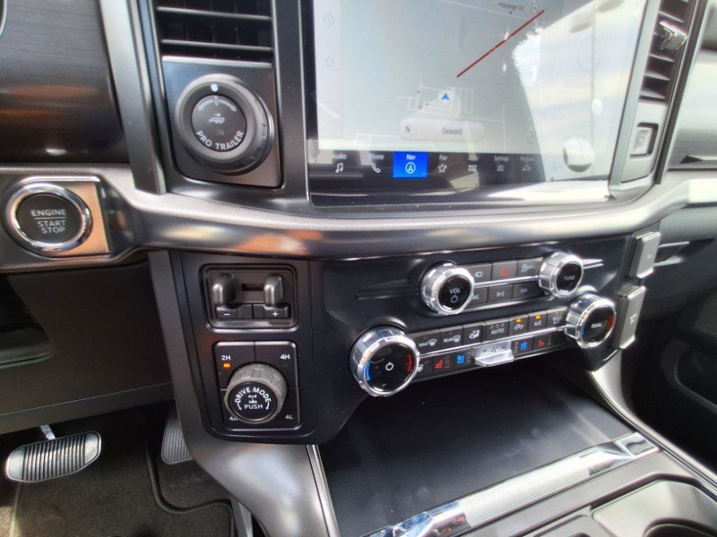 New 2025 Ford F150 Lariat image 24