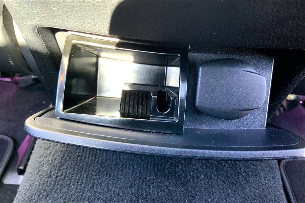 Used 2022 Mercedes-Benz E 450 4MATIC Sedan image 37