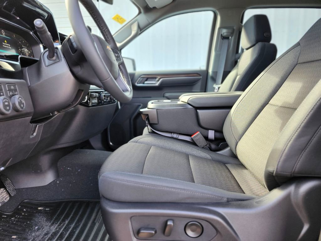 New 2026 Chevrolet Silverado 1500 LT AWD/4WD image 15