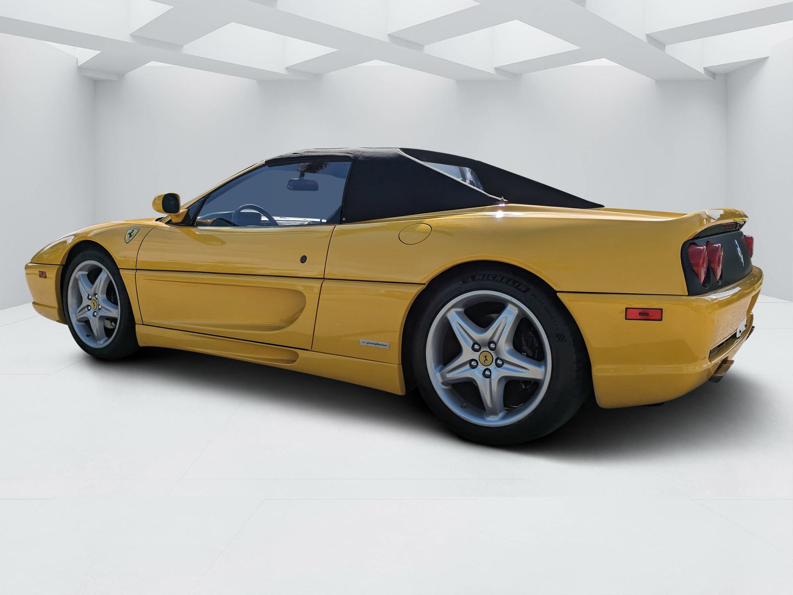 Used 1999 Ferrari F355 Spider image 5