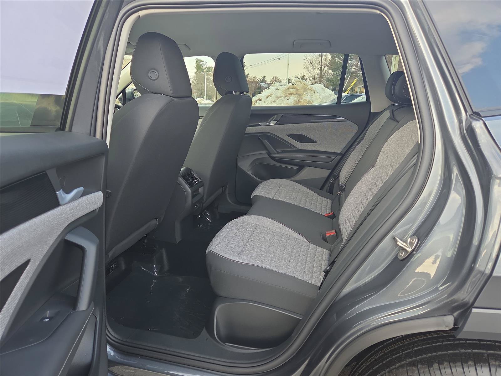 New 2026 Volkswagen Tiguan S AWD/4WD image 24