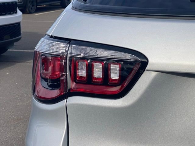 New 2026 Jeep Compass Latitude image 14