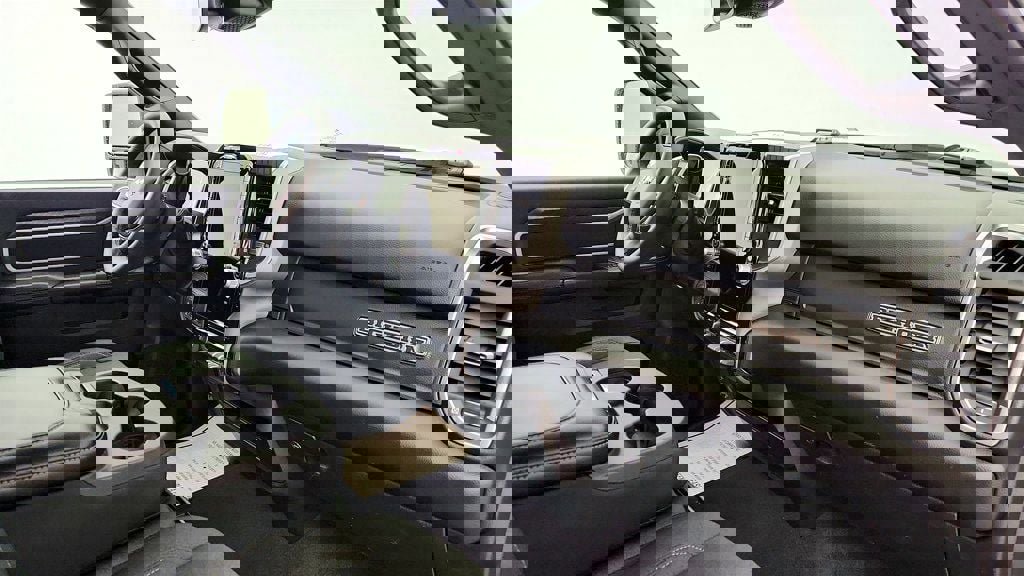 Used 2025 RAM 2500 Big Horn image 25