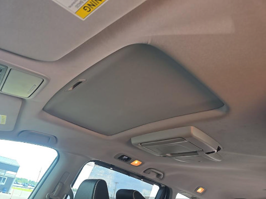 Used 2022 Honda Odyssey Elite image 11