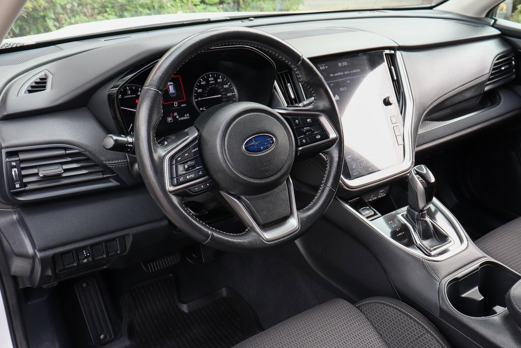 Used 2023 Subaru Outback Premium image 16