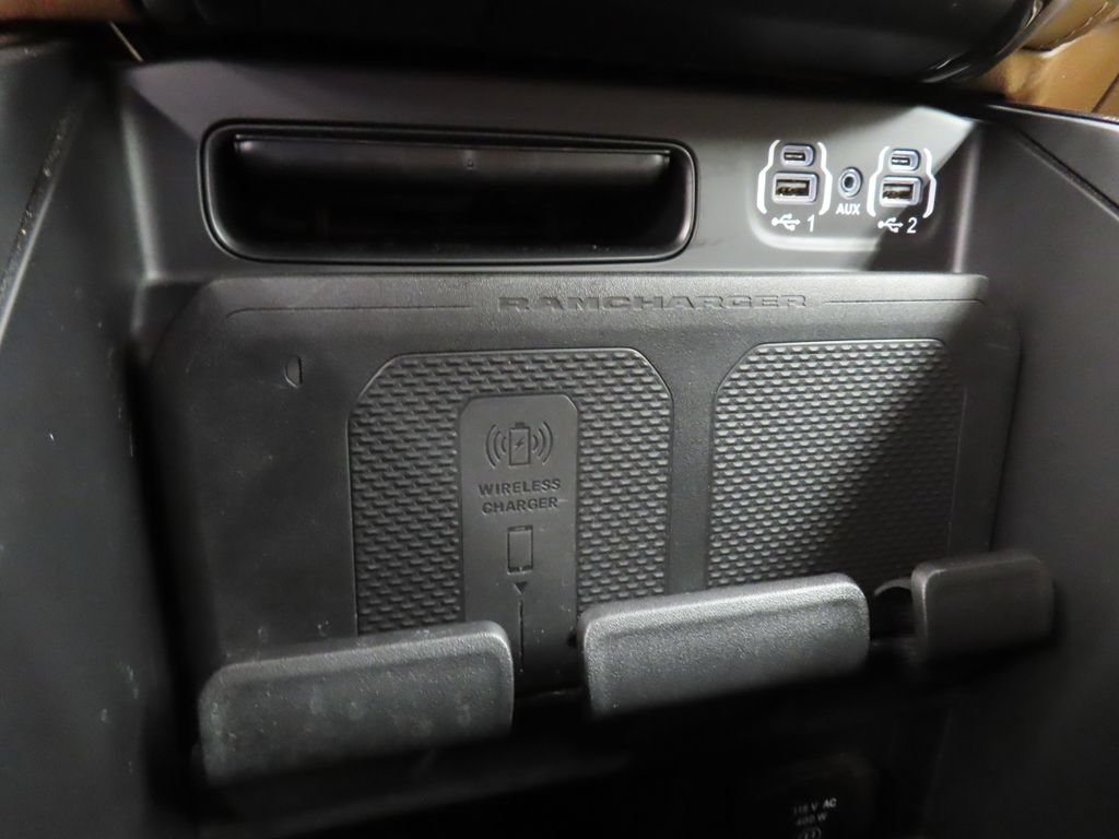 Used 2022 RAM 2500 Limited AWD/4WD image 60