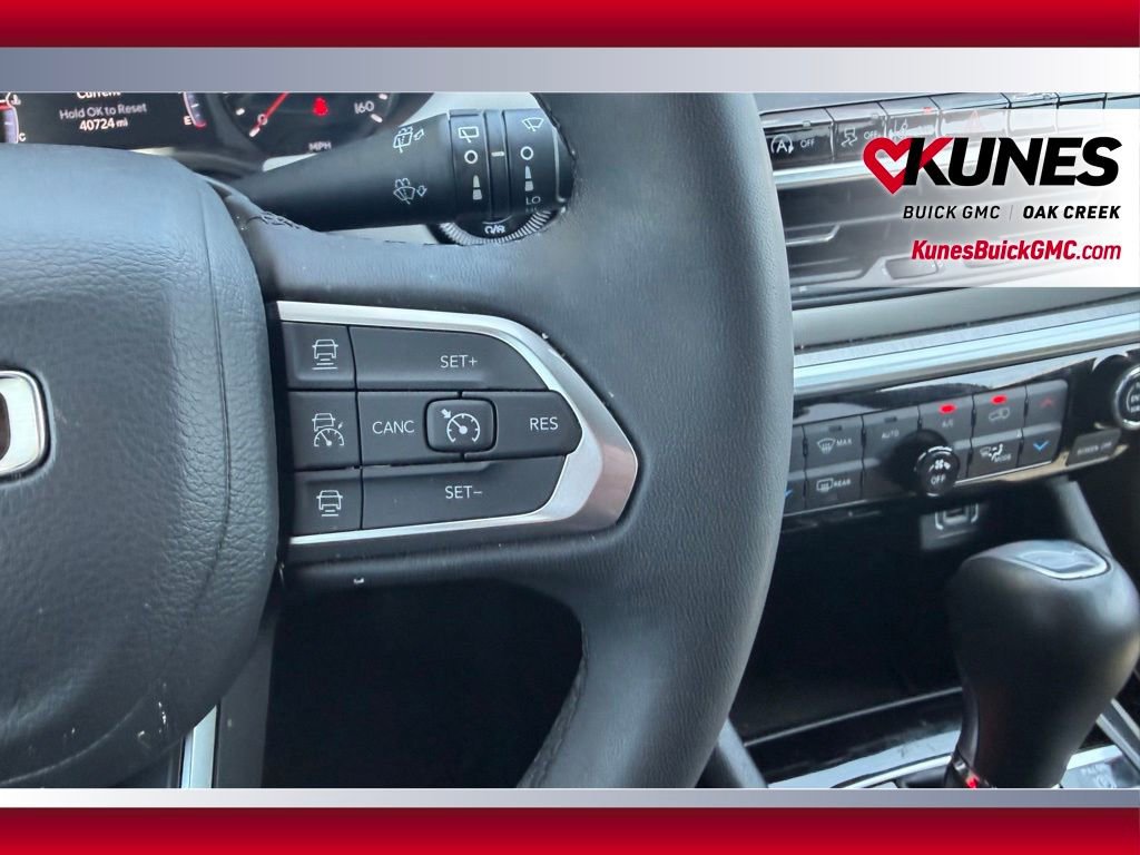 Used 2025 Jeep Compass Limited AWD/4WD image 16