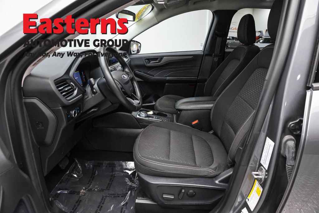 Used 2024 Ford Escape Active AWD/4WD image 13