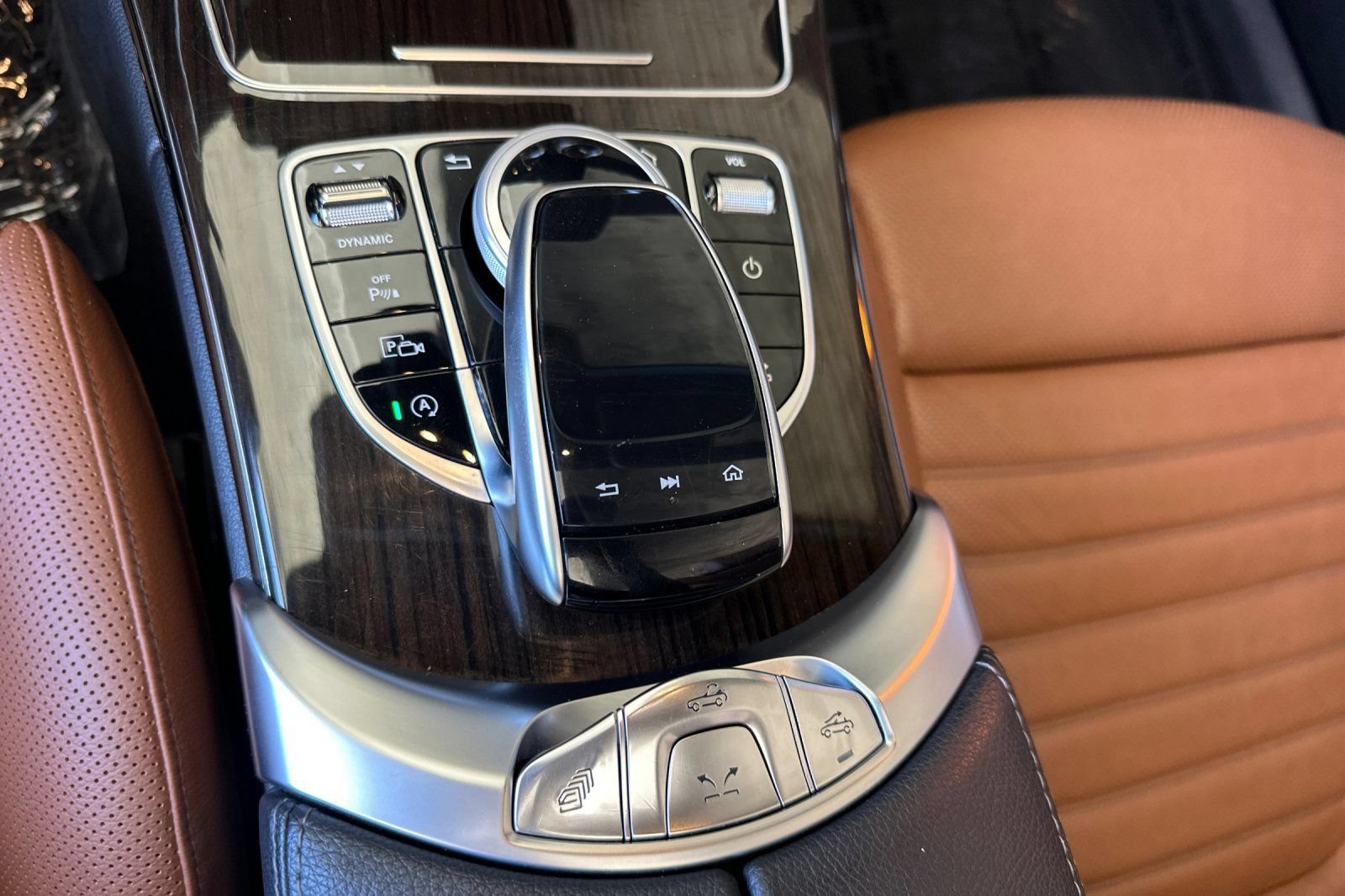 Certified 2022 Mercedes-Benz C 300 4MATIC Cabriolet image 43