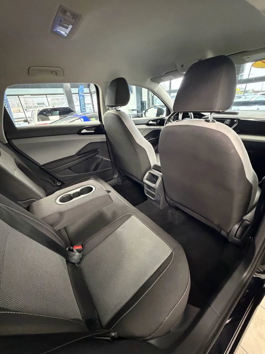 Used 2024 Volkswagen Taos S FWD image 10