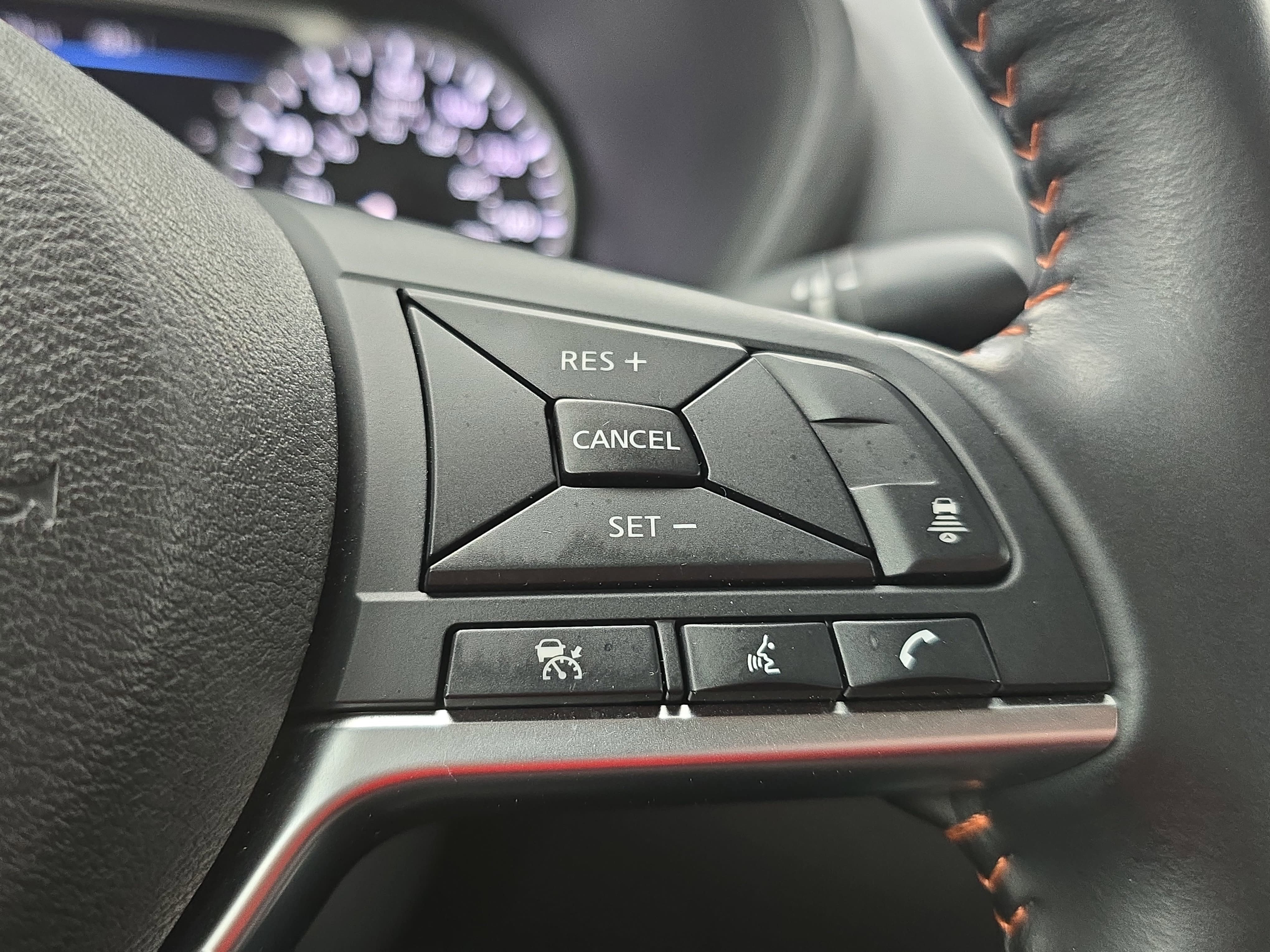 Certified 2023 Nissan Sentra SR w/ Midnight Edition Package FWD image 17