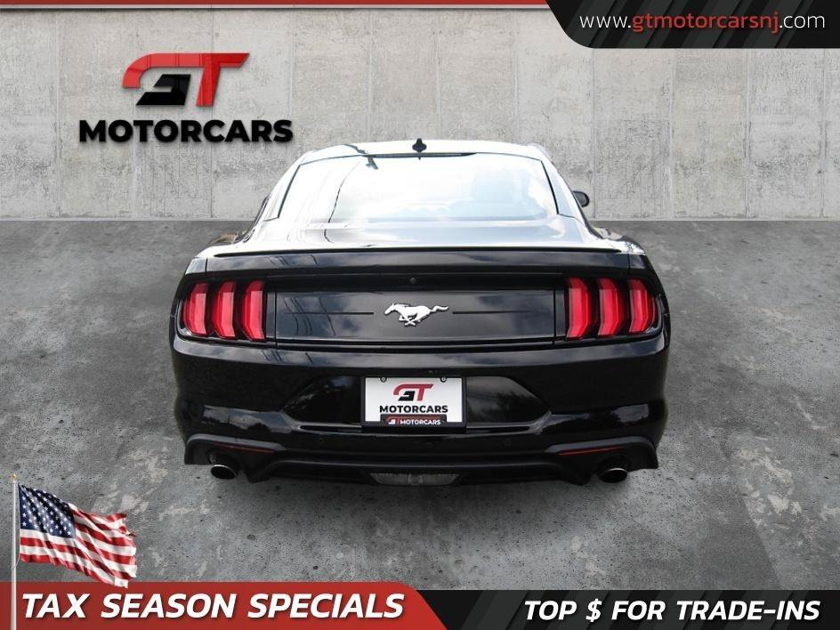 Used 2021 Ford Mustang Premium RWD image 6
