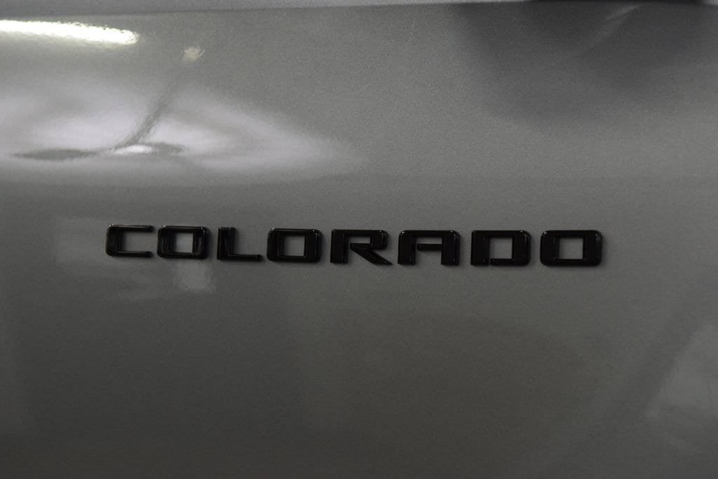 New 2026 Chevrolet Colorado ZR2 w/ Technology Package AWD/4WD image 19