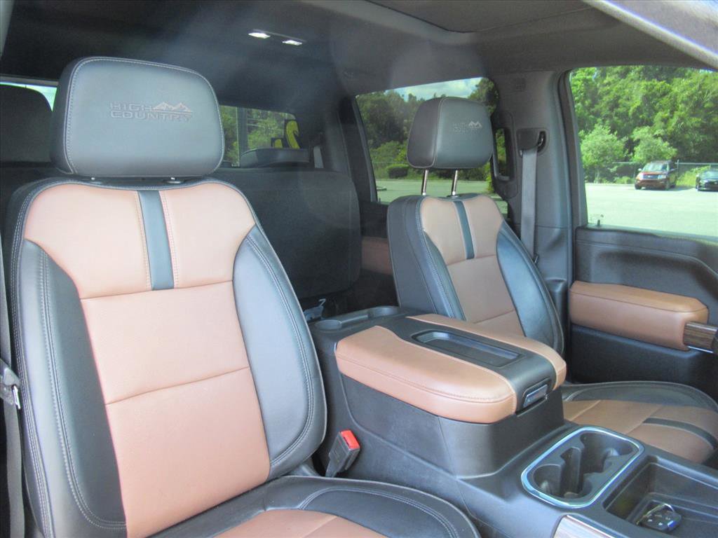 Used 2021 Chevrolet Silverado 3500 High Country image 11