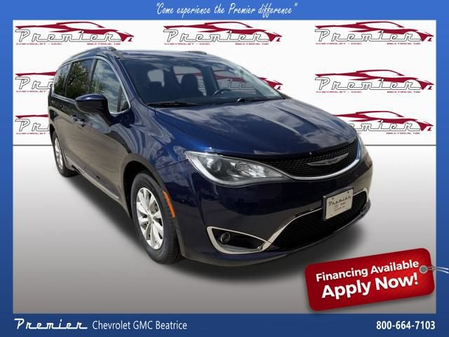 Used 2020 Chrysler Pacifica Touring-L FWD image 8