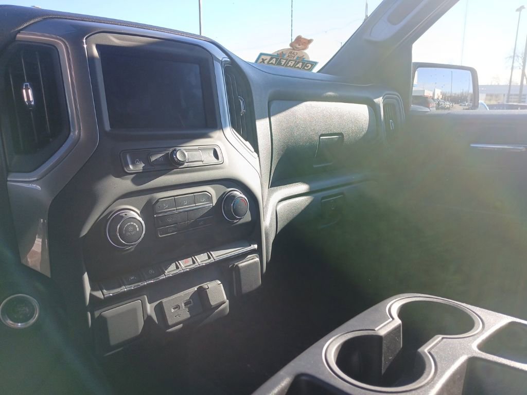 Certified 2023 Chevrolet Silverado 1500 Custom image 21
