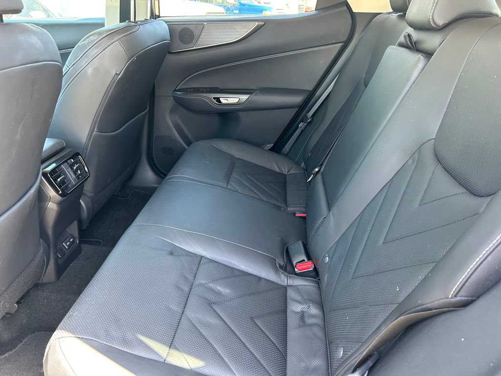 Used 2025 Lexus NX 350h AWD w/ Luxury Package image 15